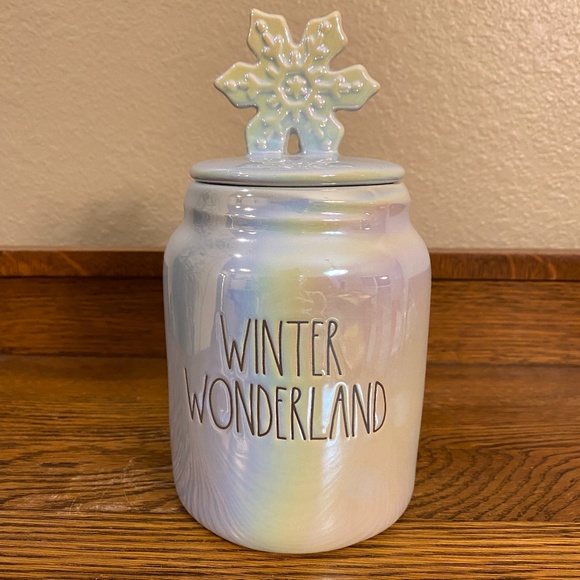 Rae Dunn Winter Wonderland canister - Picture 1 of 2